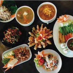 ผัดไทยเจ