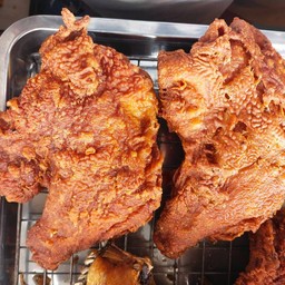 สะโพกไก่ทอด