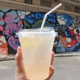 ฮันนี่ เลม่อน โซดา