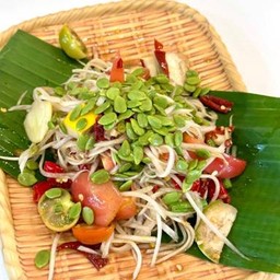 ตำลาว-เม็ดกระถิน