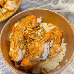 ข้าวกุ้งกระเทียมพริกไทย