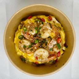 ข้าวไข่ข้นกุ้งคั่วพริกเกลือ