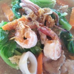 ครัวแม่จ๋า ลาดสวาย