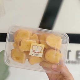 ปังกรอบเนยน้ำตาล