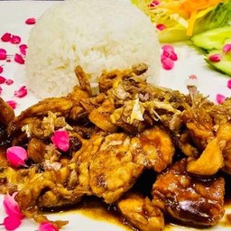 ข้าวราดหมูกระเทียม