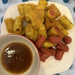 ก๋วยเตี๋ยวแห้งโบราณ ของหวานของทอด ตำบลเหมืองง่า