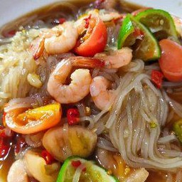 ตำเส้นเล็กกุ้งสุก