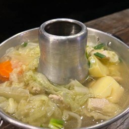 แกงจืดเต้าหู้อ่อนหมูสับ