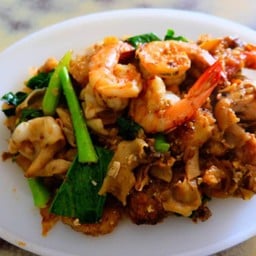 ผัดซีอิ๊วกุ้ง