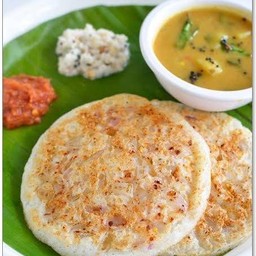 ONION UTTAPAM