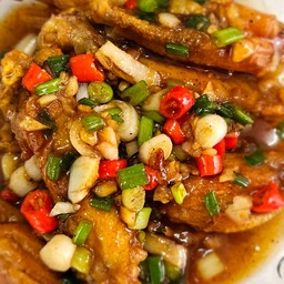 ไก่คั่วพริกเกลือ