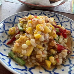 ส้มตำข้าวโพด