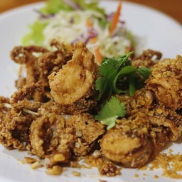 หมึกไข่ทอดกระเทียม