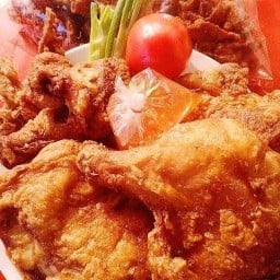 ไก่ทอดหาดใหญ่ หน้าซีเจทางรถไฟ ถนน 9 กิโล หน้าซีเจเขาน้ำซับ ทางรถไฟ