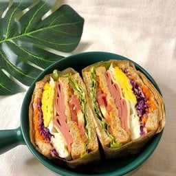 56 Sandwich &factory