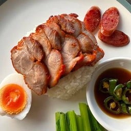 ข้าวหมูแดง