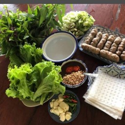 แหนมเนือง เตยหอม ตำรับครูราตรี