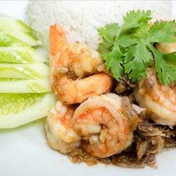 ข้าวกุ้งกระเทียม