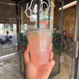 ลิ้นจี่ เลม่อน โซดา