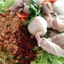 นายป็อบก๋วยเตี๋ยวแห้งโบราณ