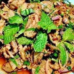 น้ำตกเนื้อ