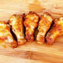 มารุปีกบน