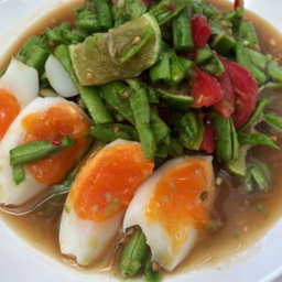 ตำถั่วไข่ต้ม