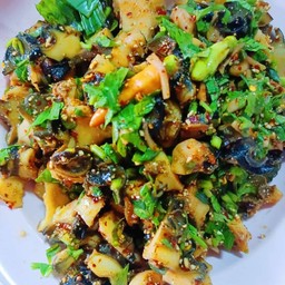 ก้อยหอยเชอรี่