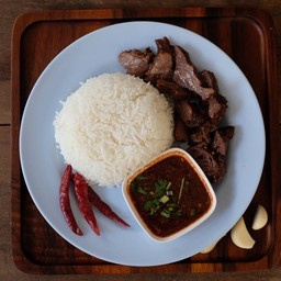 ข้าวหน้าเนื้อเปื่อย