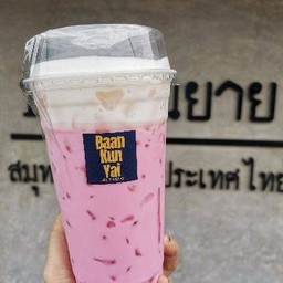 นมสดชมพูเย็น Pink milk