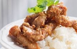 ข้าวหน้าหมูทอดงา