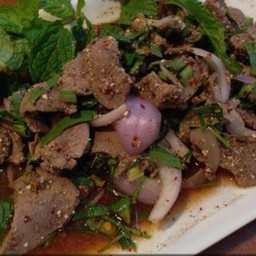 ส้มตำยายมูล บริการ ตรงข้ามไปรษณีย์ ต.อุโมงค์ บ.ป่าเห็ว