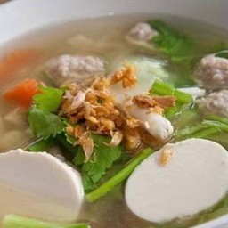 แกงจืดเต้าหู้หมูสับ