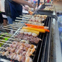 หม่าล่ามาเฟีย ชาบู ข้าวไข่เจียวตลาดจัมโบ้