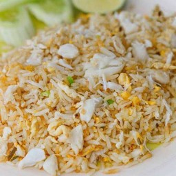 ข้าวผัดปู
