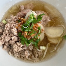 เกี๊ยวหมูน้ำใส