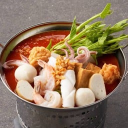 เย็นตาโฟต้มยำทะเล