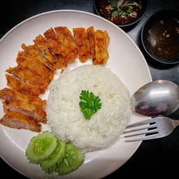 ข้าวหมูทอด