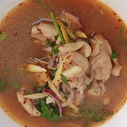 ต้มแซ่บไก่