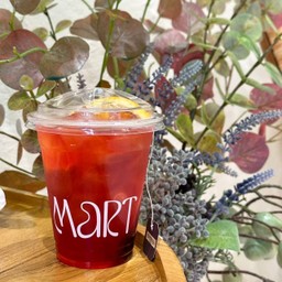 Iced Strawberry  Tea