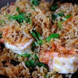ข้าวผัดกะเพรา