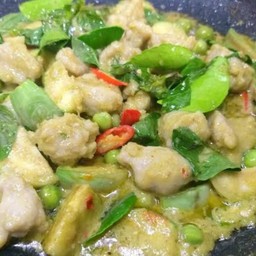 (กับข้าว) เขียวหวานปลากรายผัดแห้ง