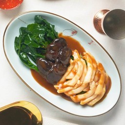 หน่อไม้ทะเลเจี๋ยนยอดผักเห็ดหอม