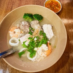 ข้าวต้มรวมมิตร