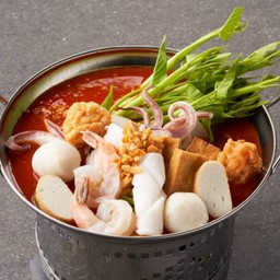 เย็นตาโฟต้มยำทะเล