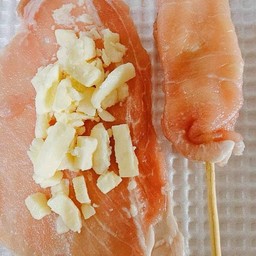 หมูห่อชีส