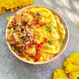 ข้าวไข่ข้นกุ้งคั่วพริกเกลือ