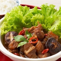 เนื้อตุ๋นหม้อดิน