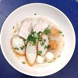 ก๋วยเตี๋ยวน้ำใส