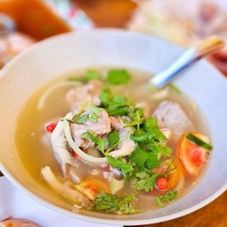 ต้มยำกระดูกหมู